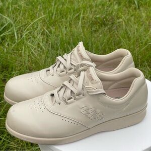SAS Freetime Shoes Womens 10 M Beige Tan Tripad Comfort Lace Up Walking